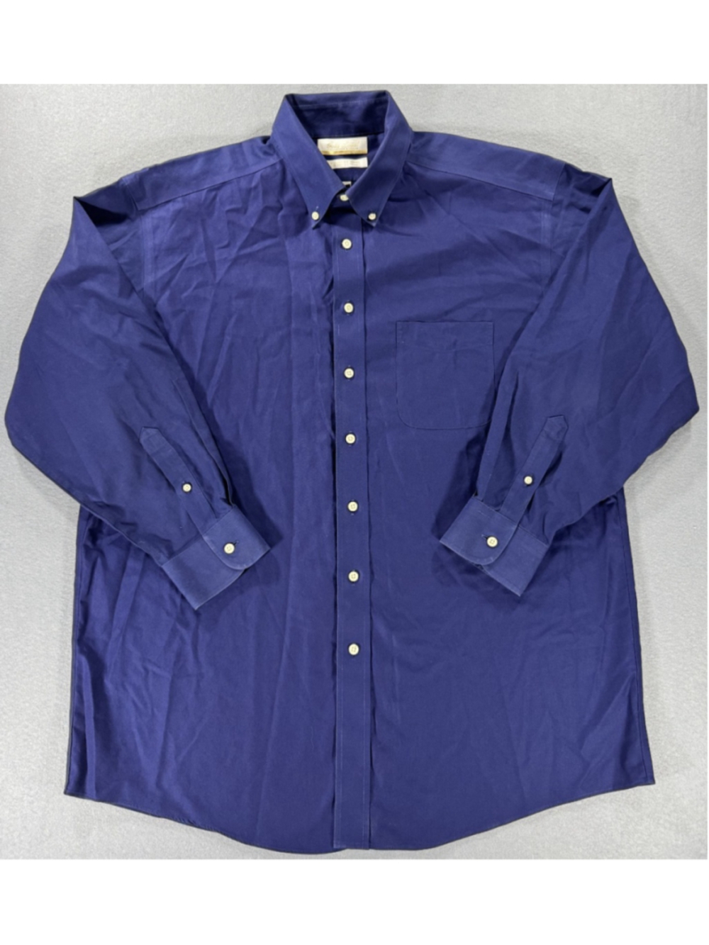 Blue Gold Label Roundtree and Yorke Non Iron EZ wash 100% Cotton Button Up